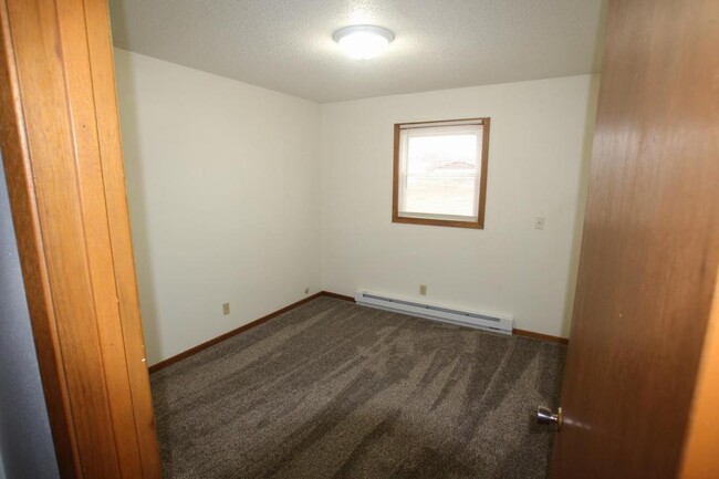 Building Photo - 118 North Florence