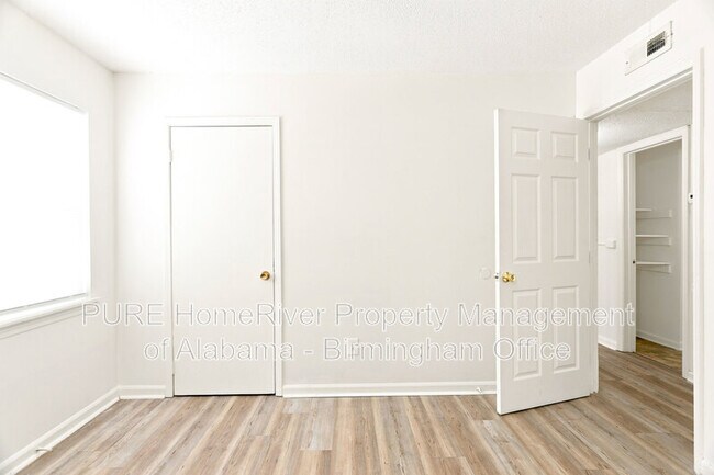 Foto del edificio - 8017 1st Ave S