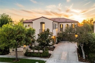 Building Photo - 23 Castlerock