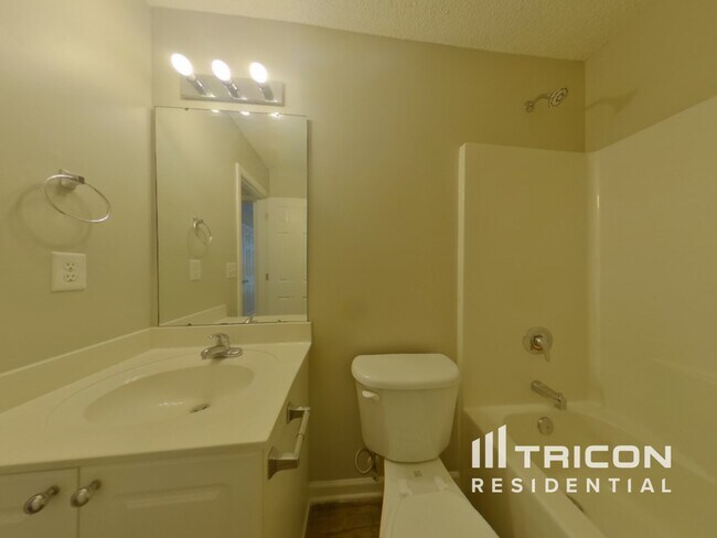 Foto del edificio - 3052 Westwinds Ct