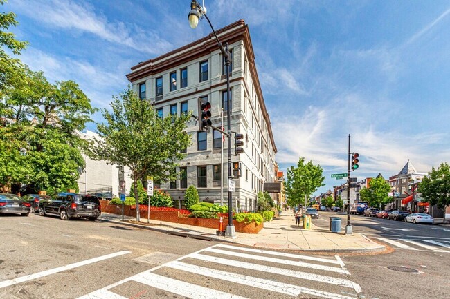 Building Photo - 2300 18th St NW