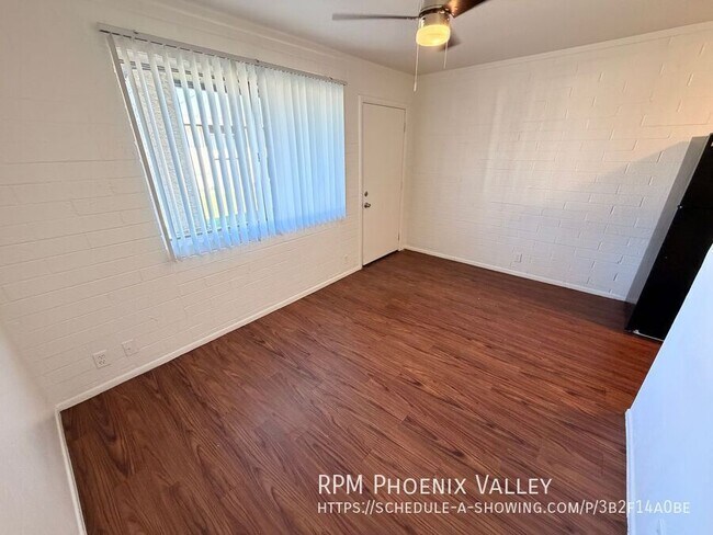 Foto del edificio - 6802 W Glendale Ave