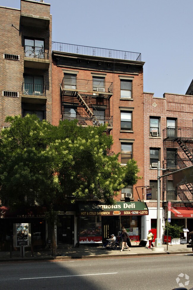 Building Photo - 515 Second Ave
