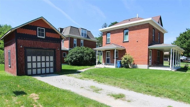 Building Photo - 307 W Welsh St