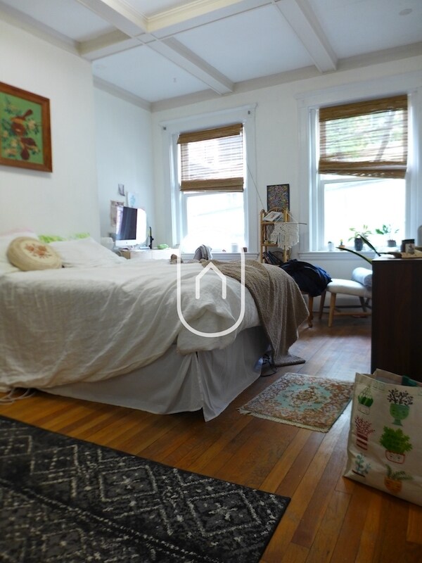 132 Coolidge St Unit 1, Brookline, MA 02446 Apartments in Brookline