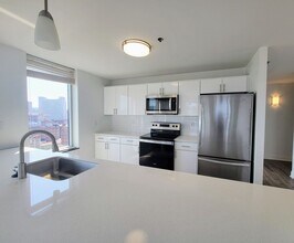 Interior Photo - Encore