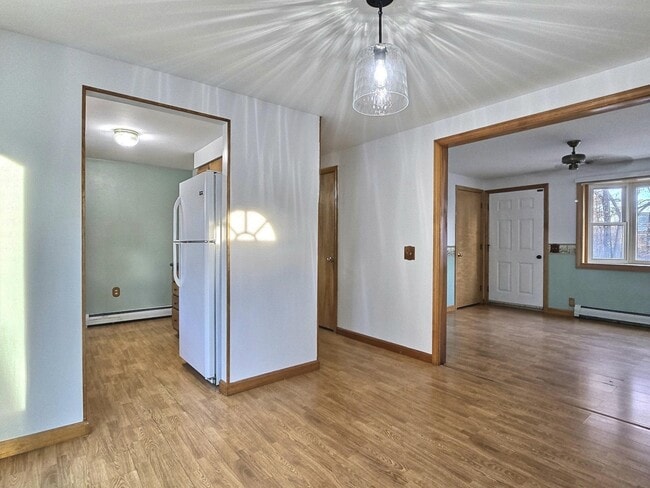 Building Photo - 154 Victory Dr