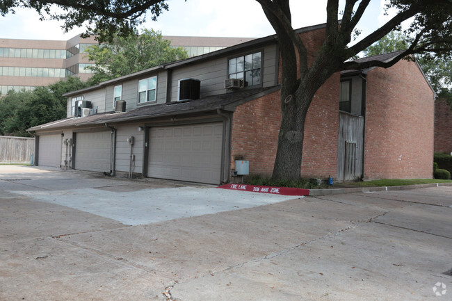 No - Townhomes at Westchase