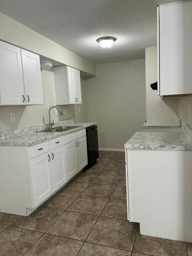 Foto del edificio - 4350 Ann Arbor Ln