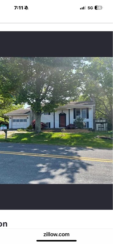 Foto principal - 640 Fairview Rd
