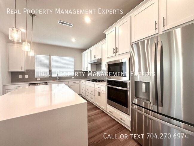 Building Photo - 112 Atterberry Aly