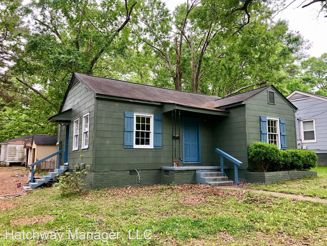 2 br, 1 bath House 571 Robinhood House Rental in Jackson, MS