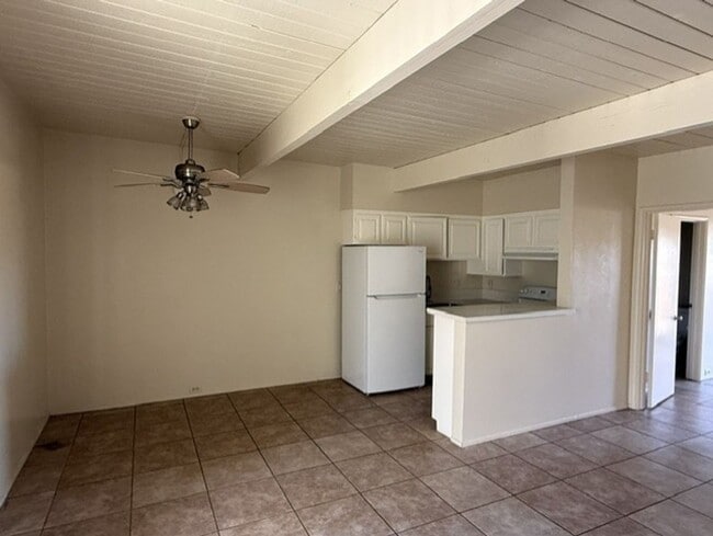 Building Photo - 3750 E Calle De Ricardo