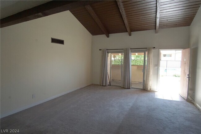 Foto del edificio - 1515 E Reno Ave
