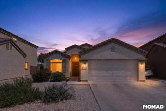 Building Photo - 5719 S 31st Dr