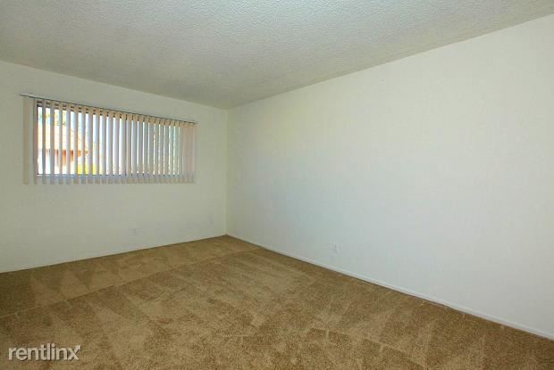 Building Photo - 2 br, 1 bath  - 6442 Warner Ave # 15