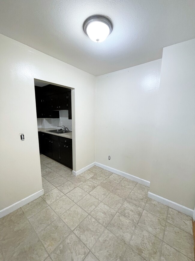 Foto del edificio - 580 Bridge St