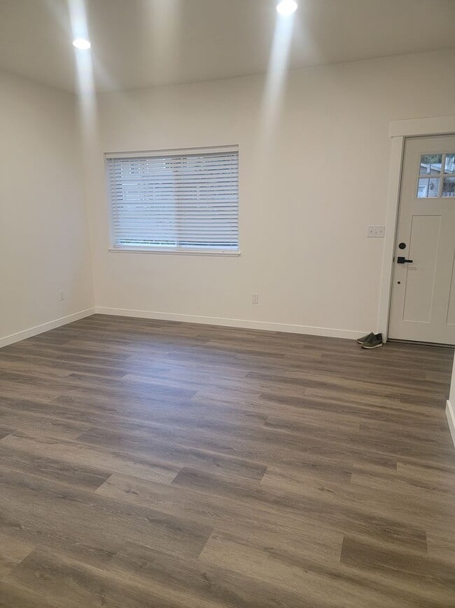 Foto del edificio - New Construction in Yelm's Clearwood Gated Community