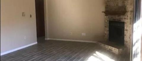 Foto del edificio - 2319 Windrift Way