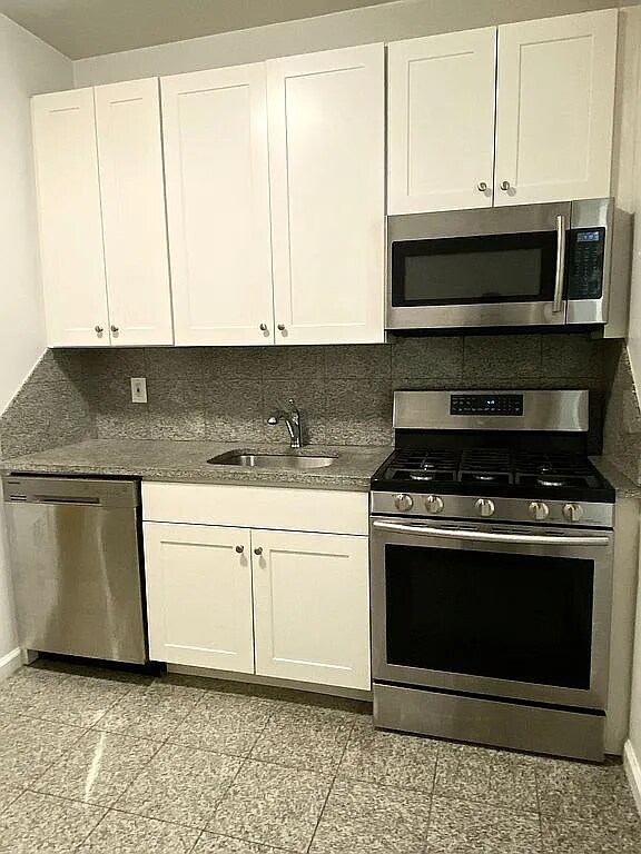 Foto del edificio - 45-14 43rd St