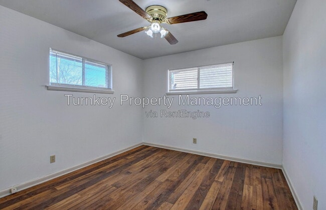 Building Photo - 5604 B St