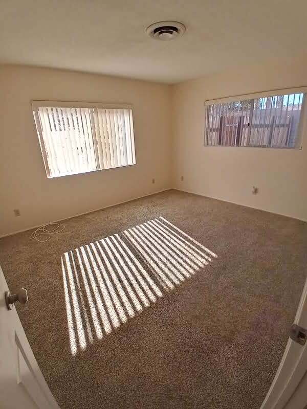 Foto del edificio - 56734 Carlyle Dr