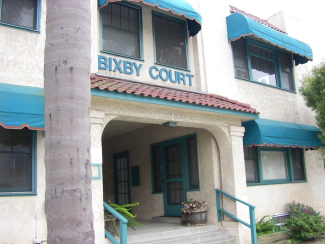 Foto del edificio - Bixby Court Apartments
