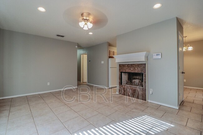 Foto del edificio - 2401 87th St