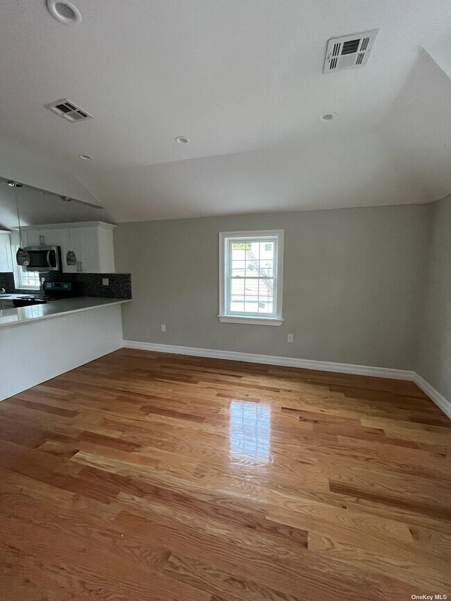 Foto del edificio - 119-20 192nd St