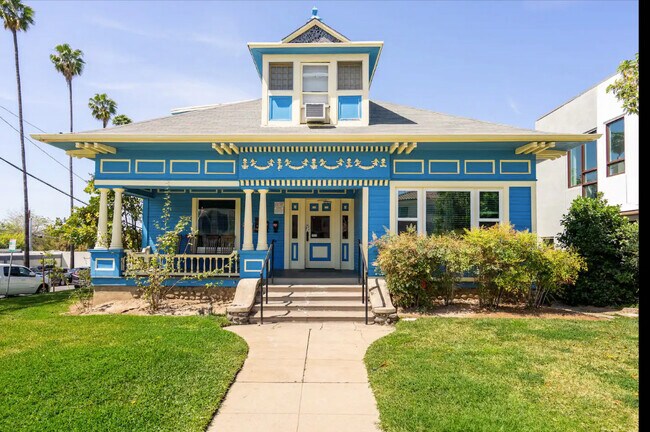 Marengo - Casa del Frente - 731 S Marengo Ave