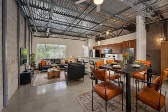 Building Photo - 4801 S Congress Ave
