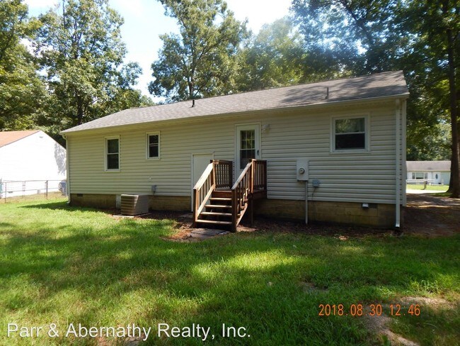 Building Photo - 3 br, 1.5 bath House - 3308 Julep Drive