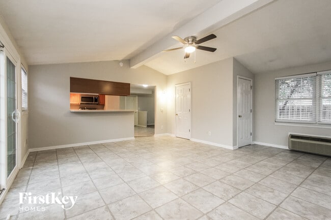 Building Photo - 7716 Gullit Way