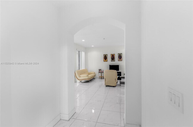 Foto del edificio - 4381 SW 160th Ave