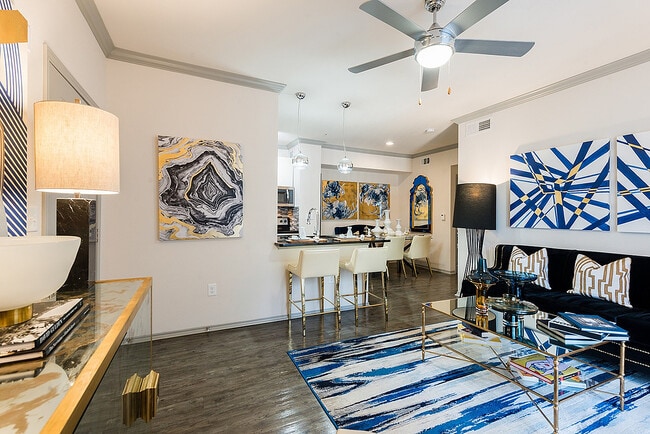 Building Photo - Oak Row North Dallas