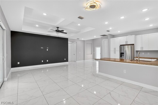 Foto del edificio - 702 Norman Ave N