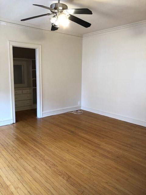 Building Photo - 4325 N Dayton St