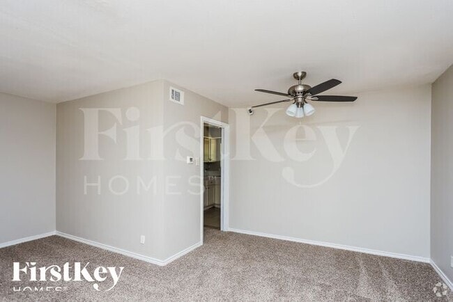 Building Photo - 4123 Vanette Ln