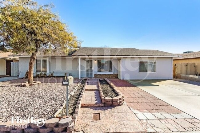 Building Photo - 9451 N 65th Ave