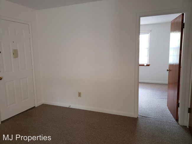 Building Photo - 12334 Chicamauga Trail SE