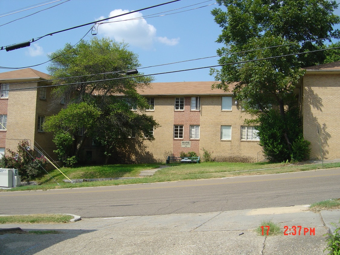 Primary Photo - 1117 Monroe St