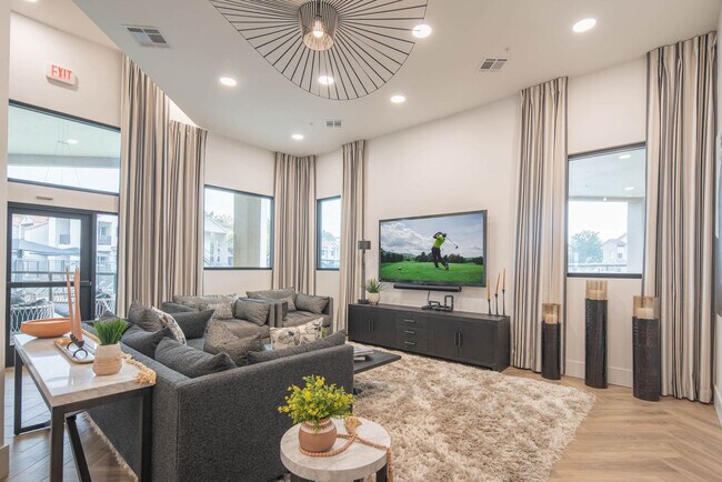 Foto del edificio - 7900 E Princess Dr