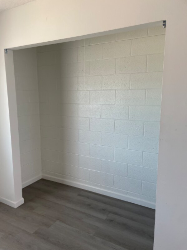 Foto del edificio - 2949 Sandy Ln