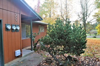 Building Photo - 9007 NW Arboretum Rd