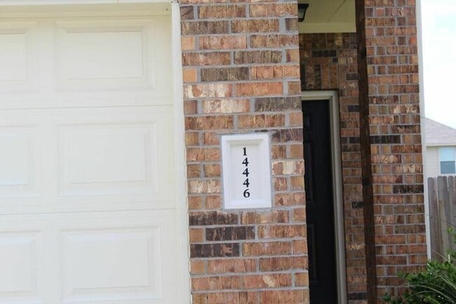 Building Photo - 14446 Acuna Ln