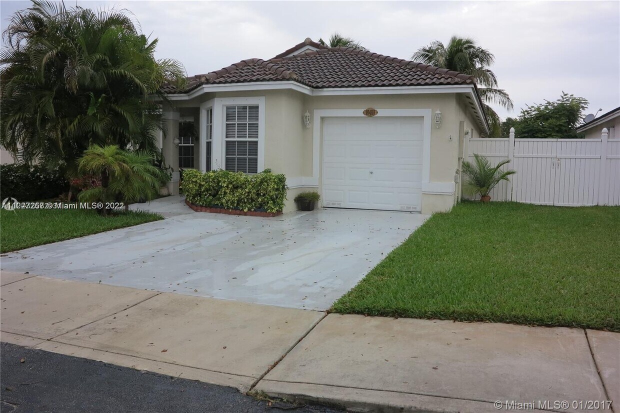 16489 NW 23rd St, Pembroke Pines, FL 33028 House for Rent in Pembroke Pines, FL