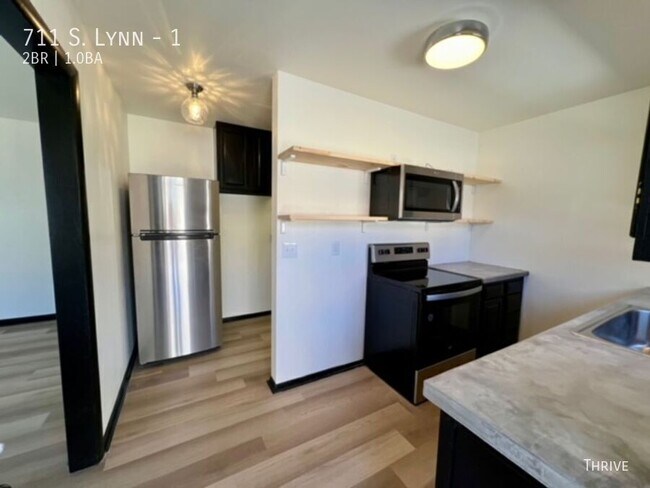 Foto del edificio - 711 S. Lynn-1