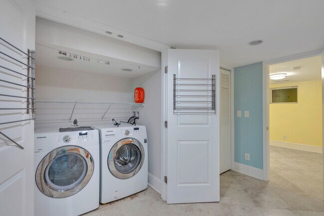 Foto del edificio - 1425 C St NE