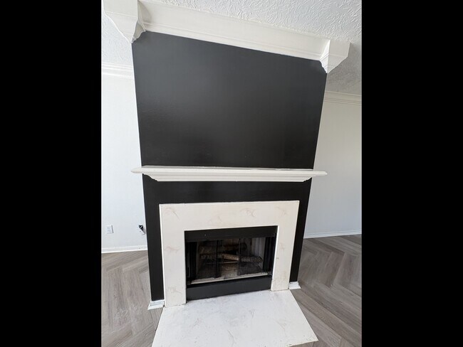 Building Photo - 13714 Firerock Dr