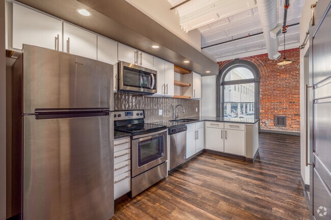 Interior Photo - Spaghetti Works Apartments